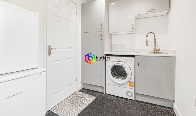 800